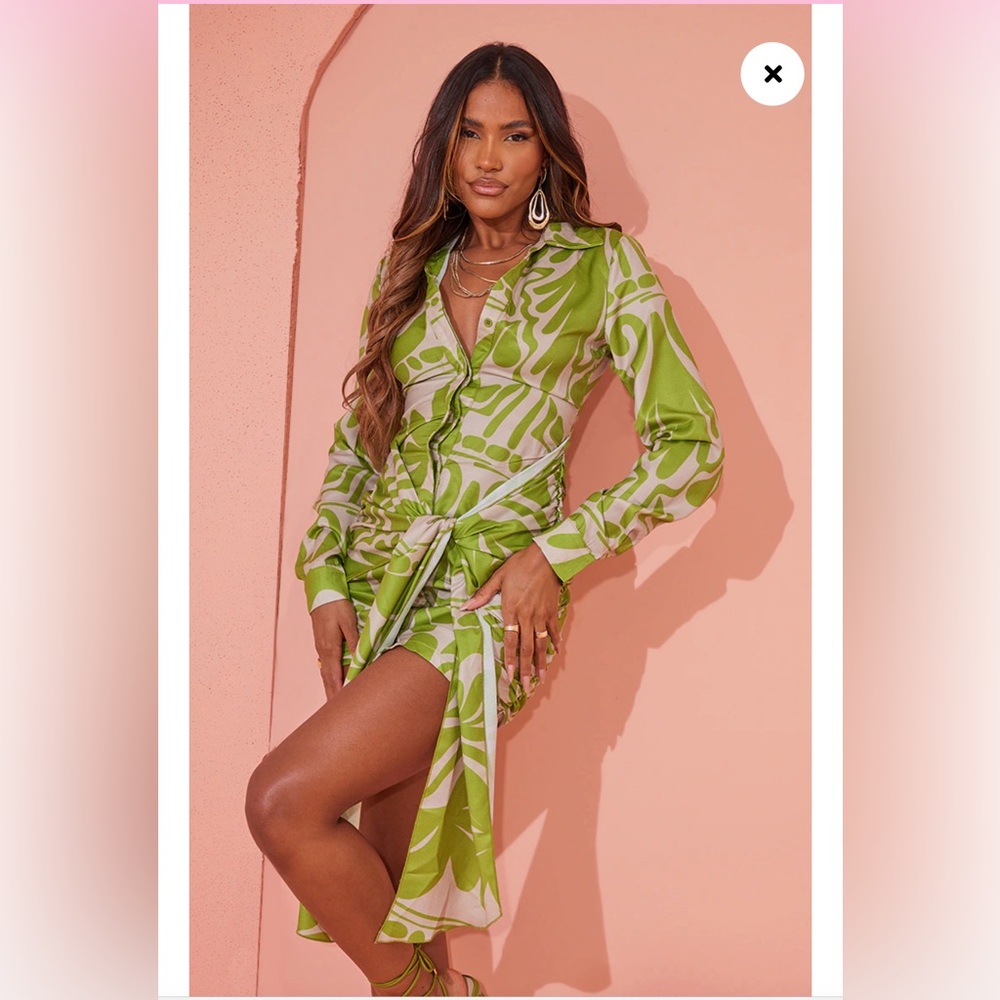 Pretty little thing Green Abstract Tie Front Shirt Dress size 12